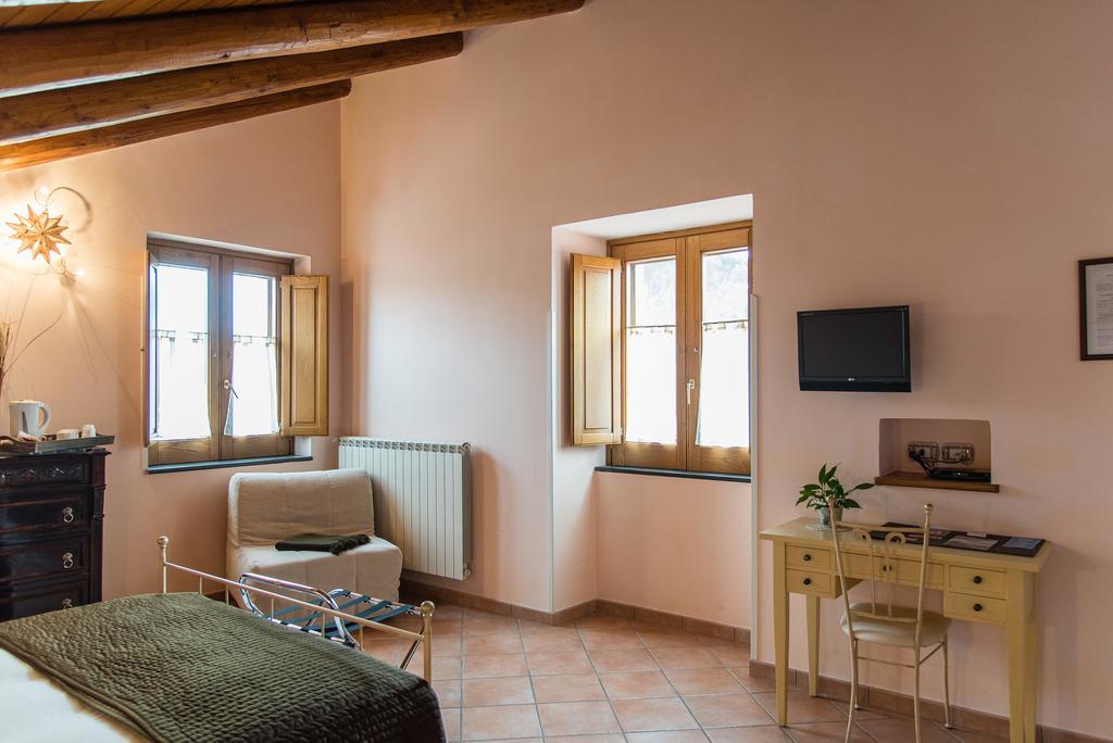 B&B Beata Solitudo Agerola Exterior foto